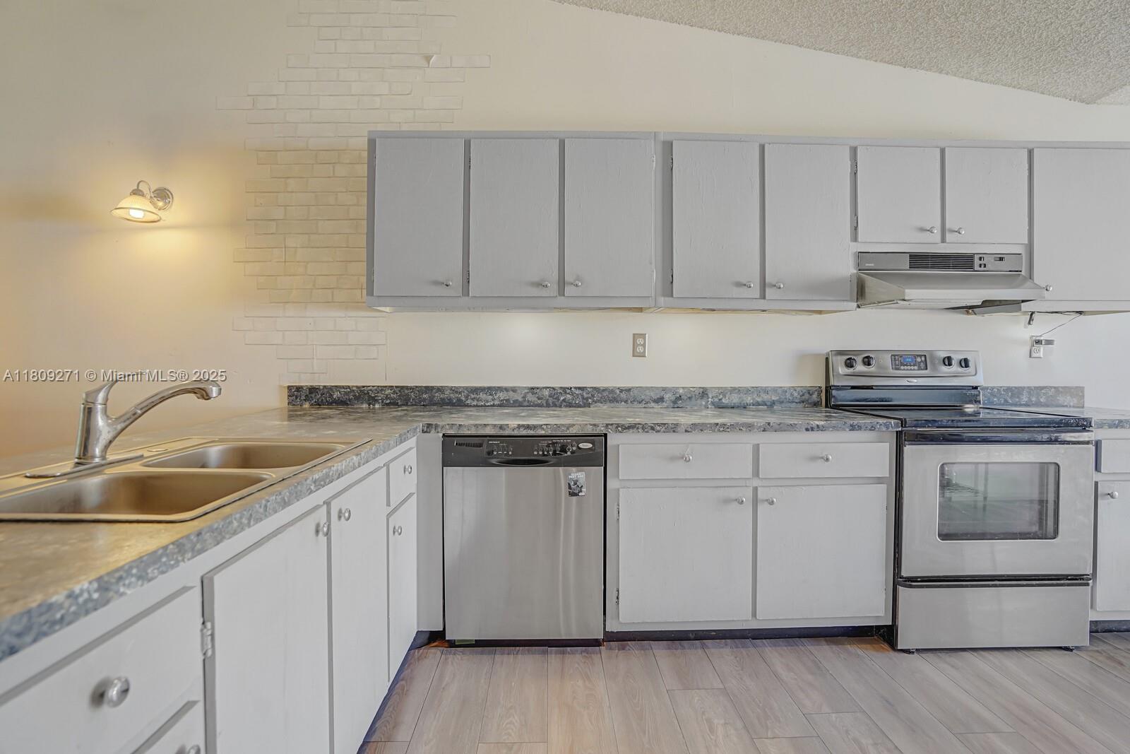 10 Afton Pl, Boynton Beach, Florida image 19