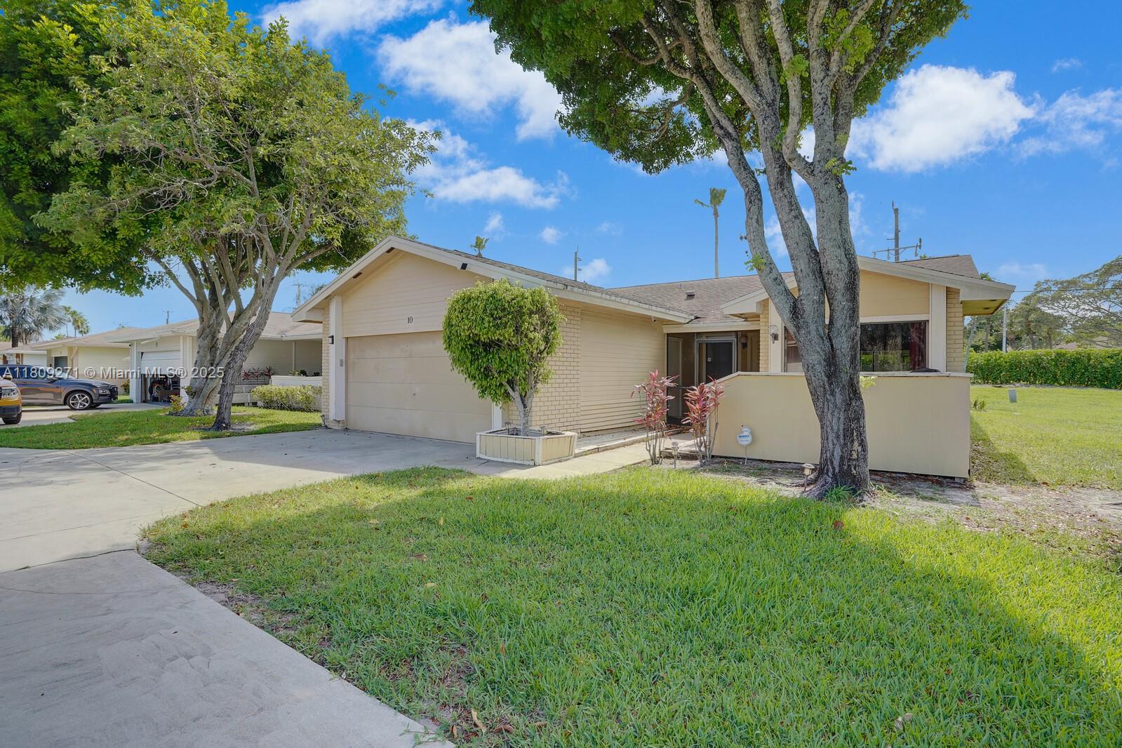 10 Afton Pl, Boynton Beach, Florida image 8