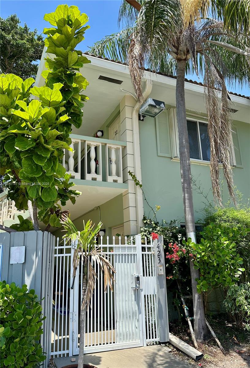 Property photo # 0