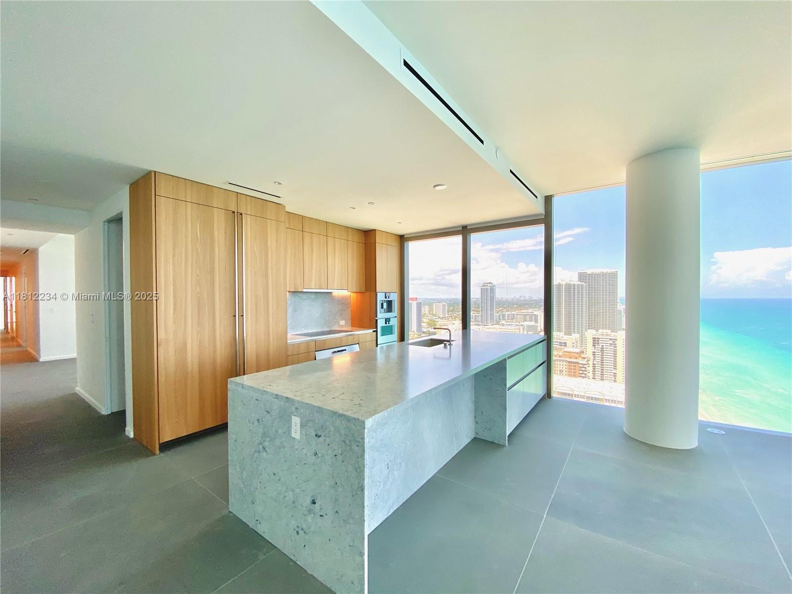 2000 S Ocean Dr #33A, Hallandale Beach, Florida image 2