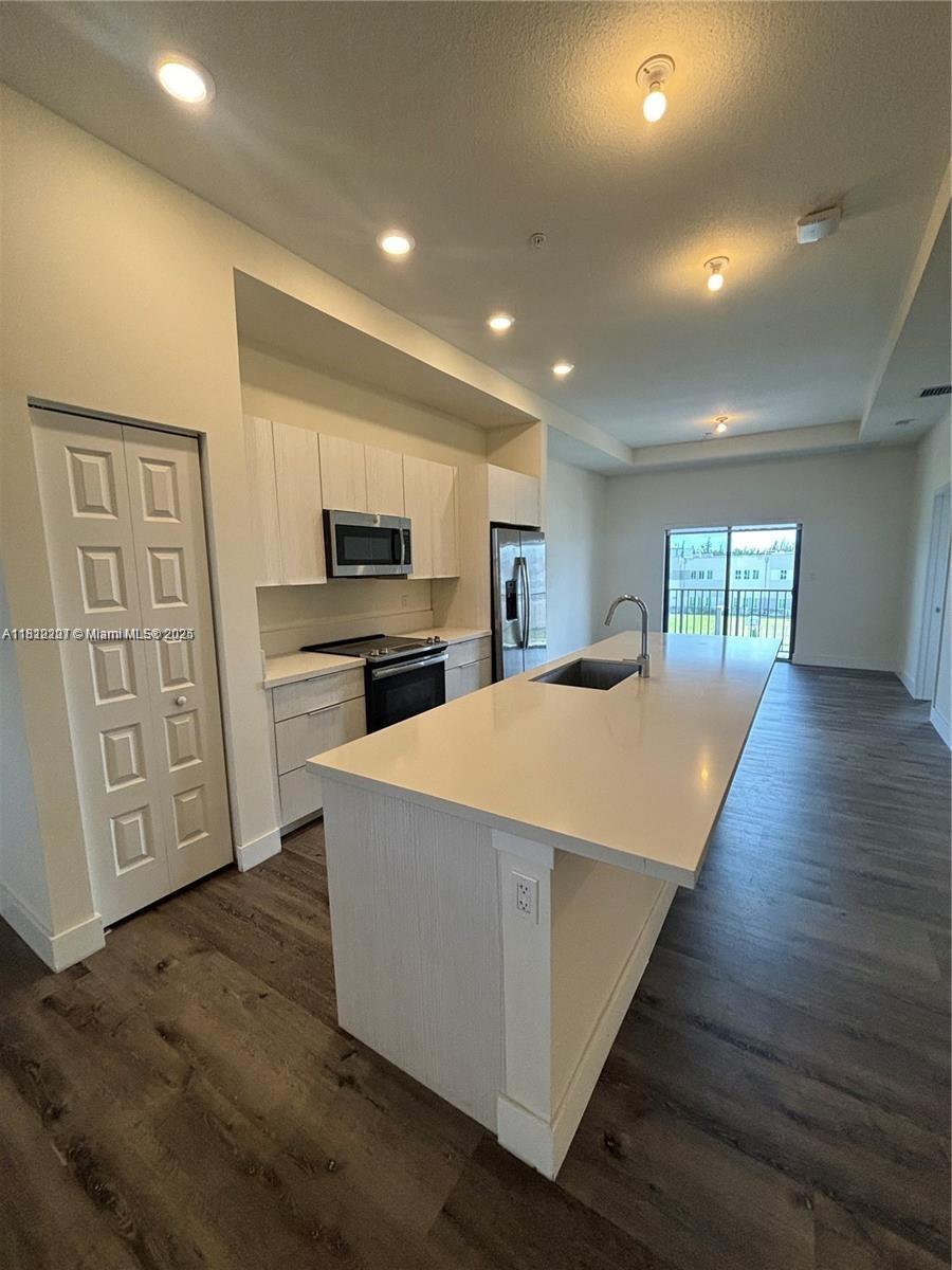 Property photo # 2