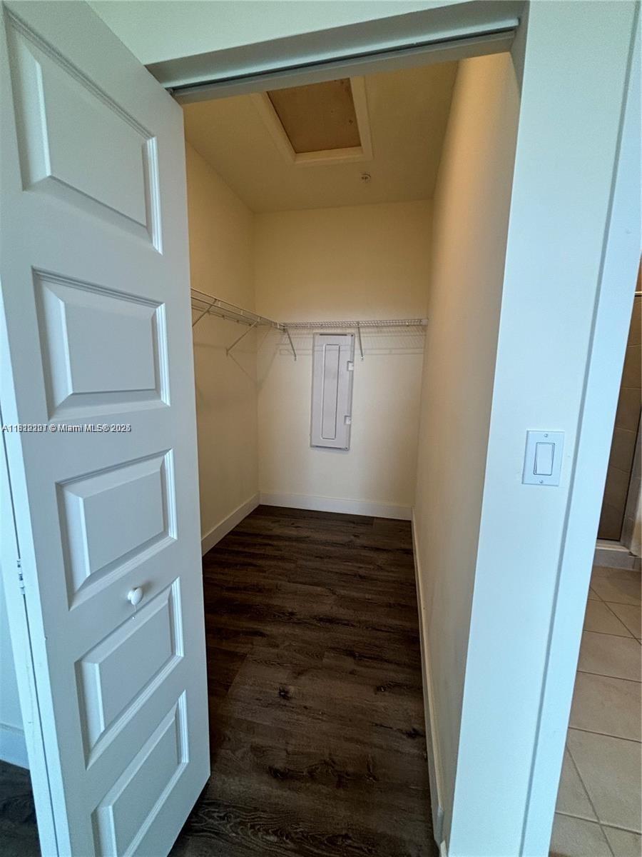 Property photo # 8