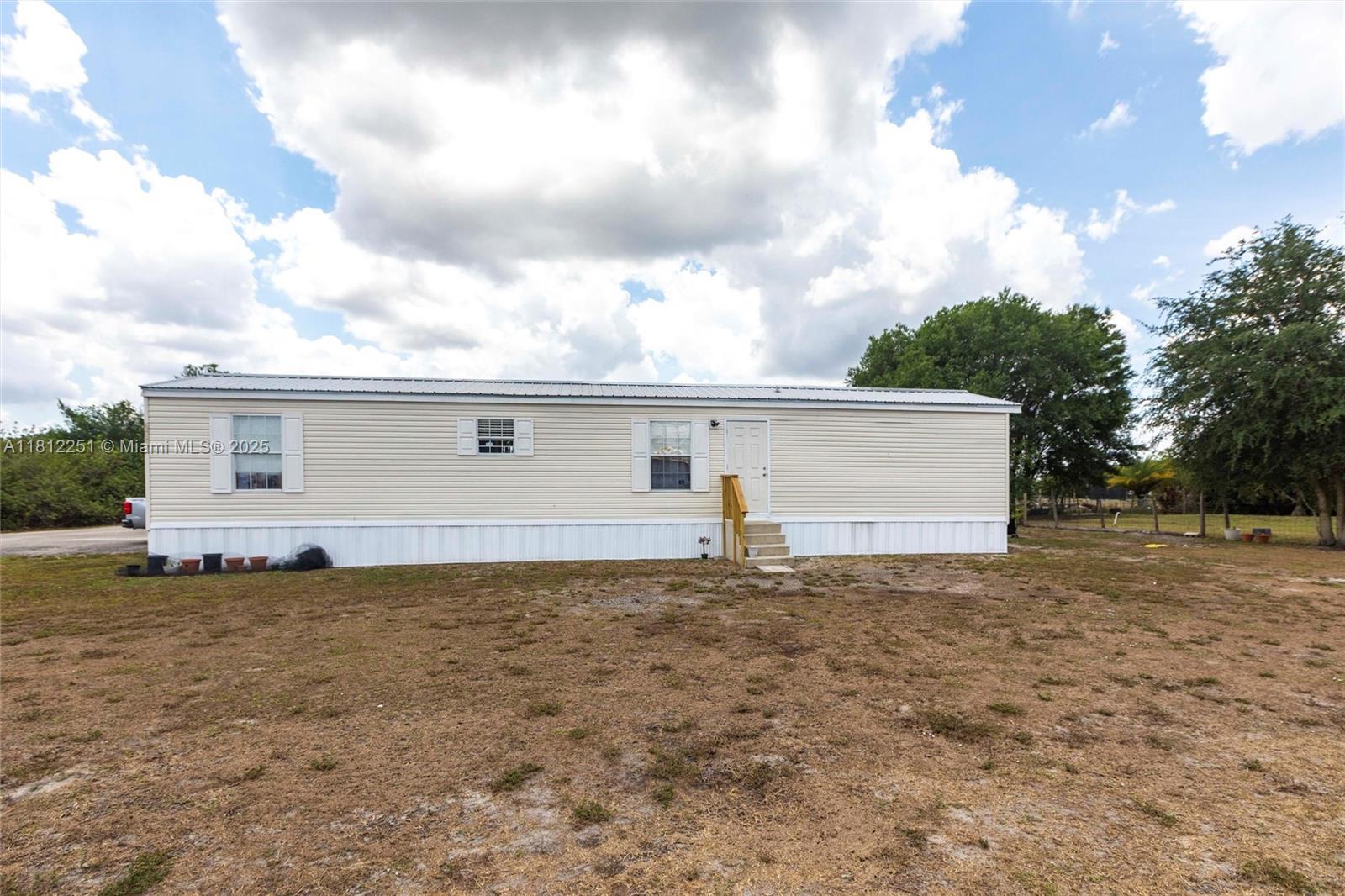 216 Klipatrick Road, Clewiston, Florida image 2