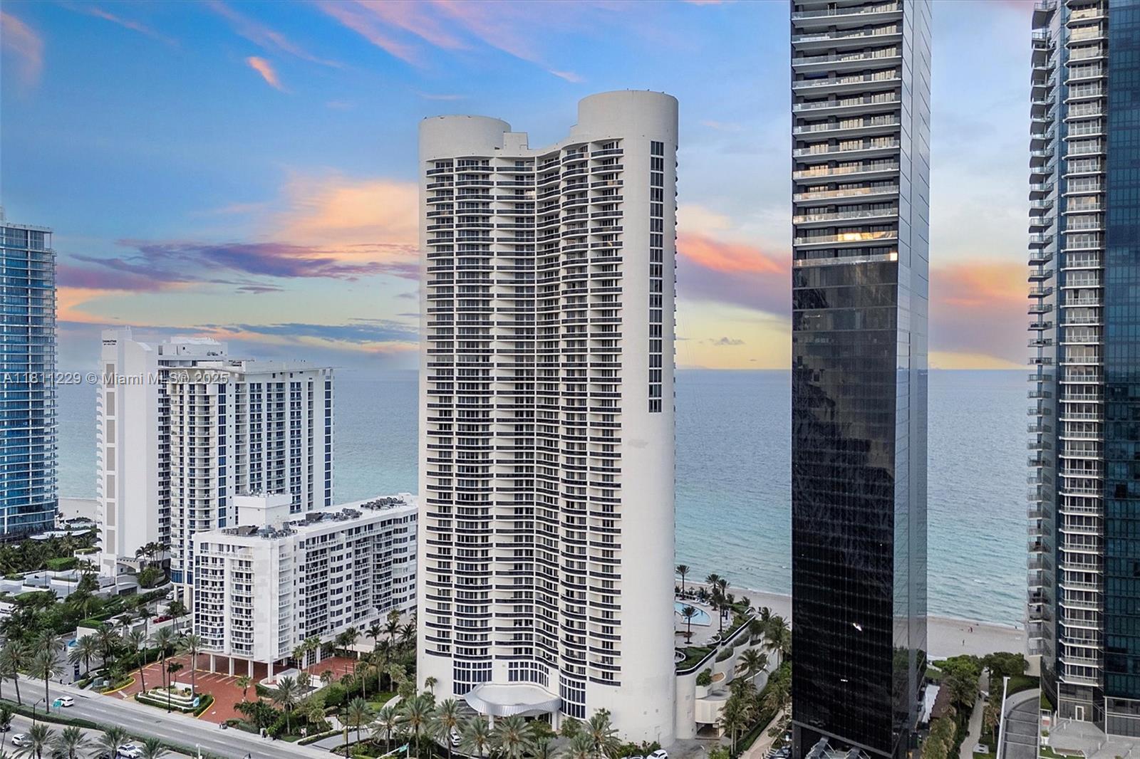 17201 Collins Ave Unit 1205, Sunny Isles Beach, Florida 33160