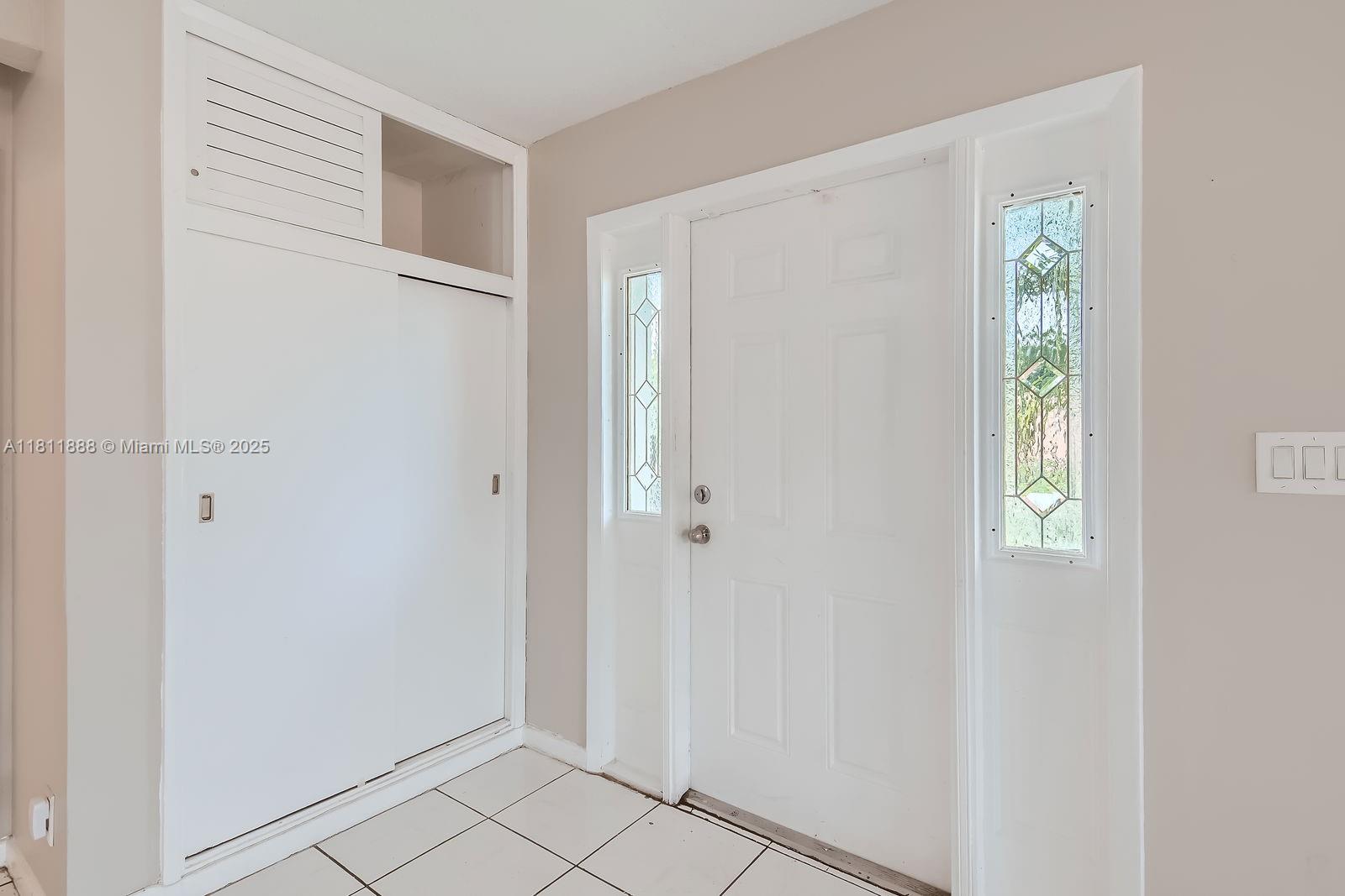 6221 NW 17th St, Sunrise, Florida image 5
