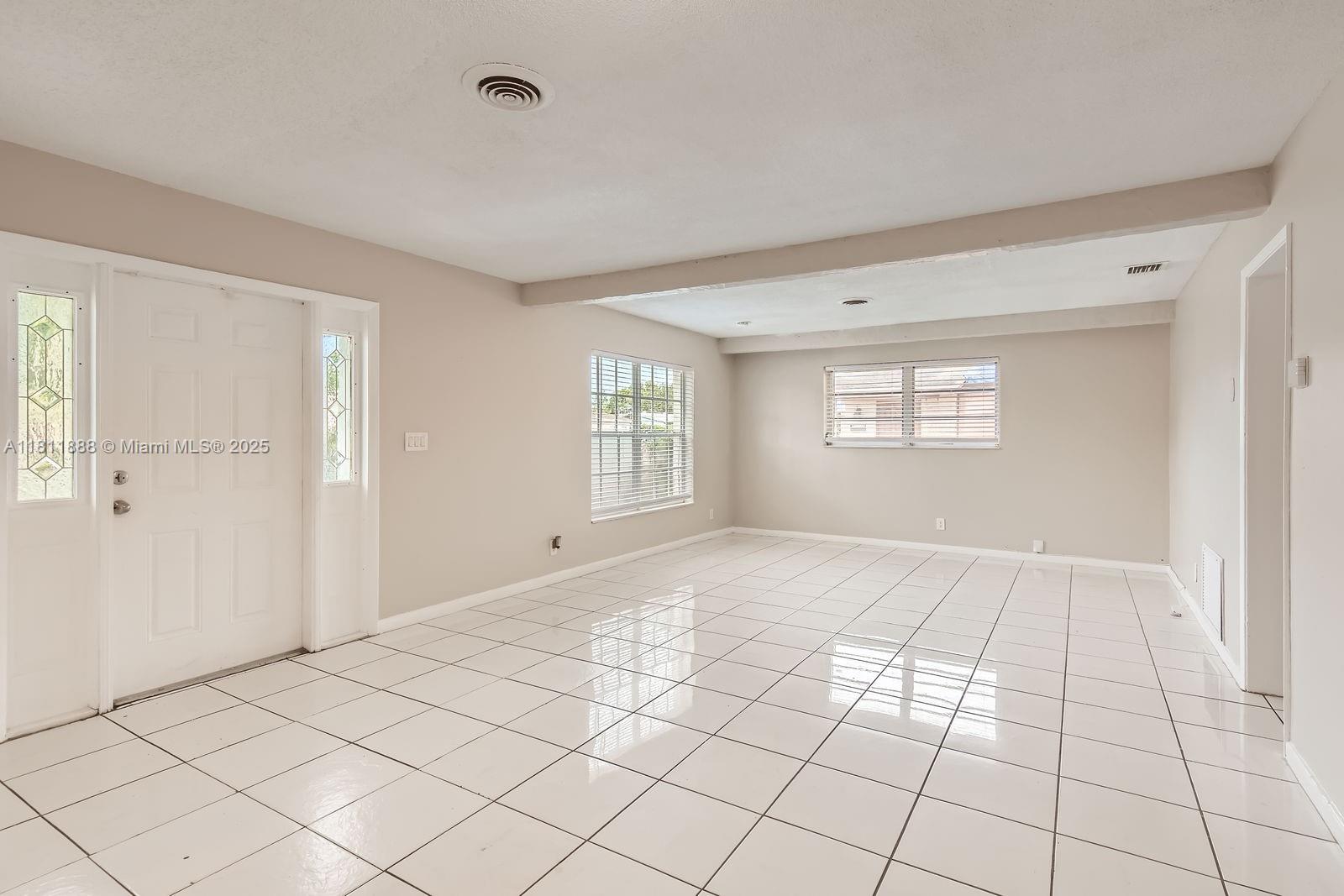 6221 NW 17th St, Sunrise, Florida image 6