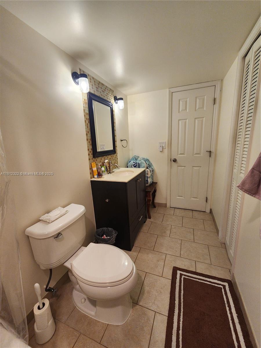 Residential, Coral Springs, Florida image 12