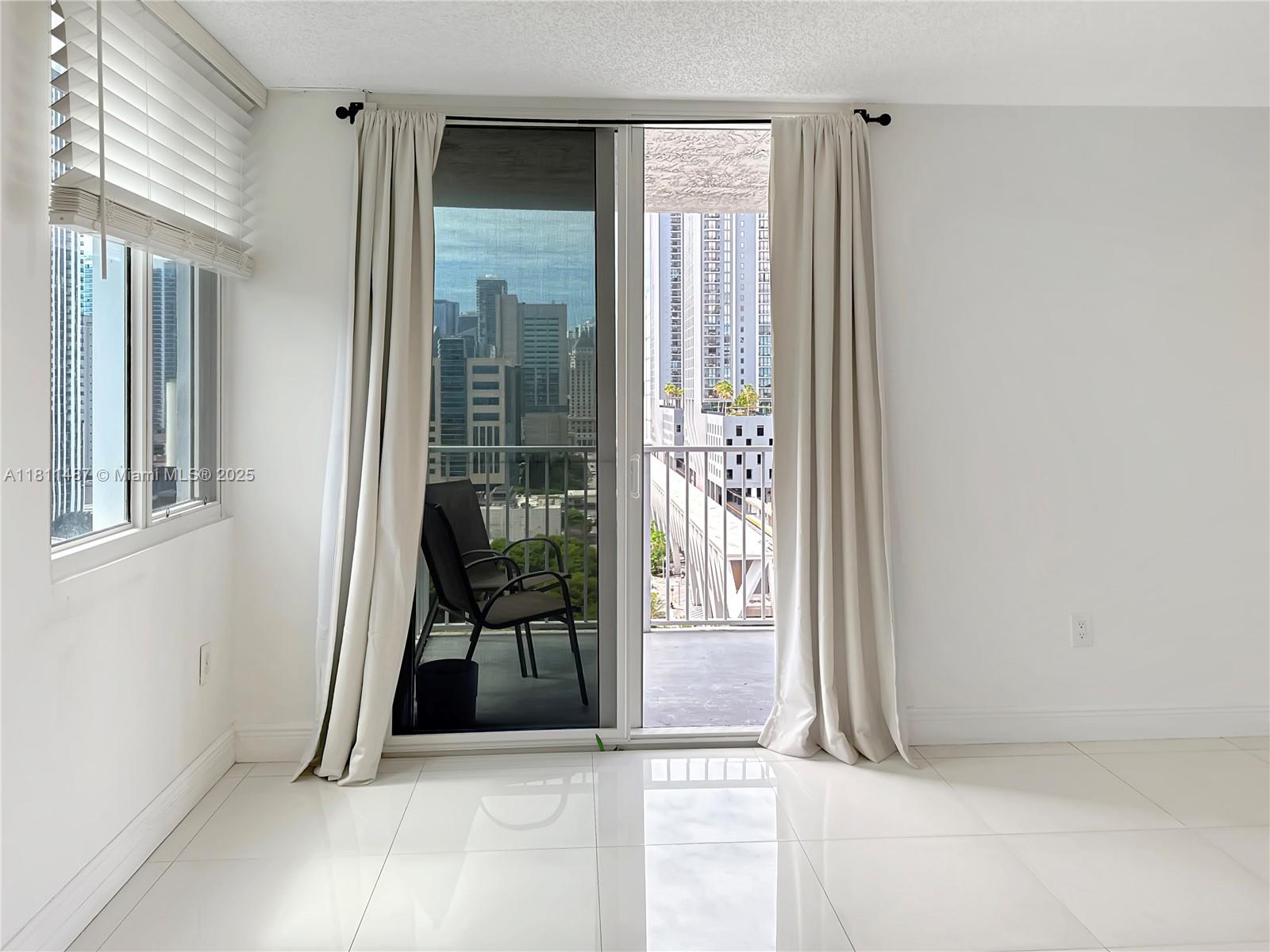 850 N Miami Ave W-1903
