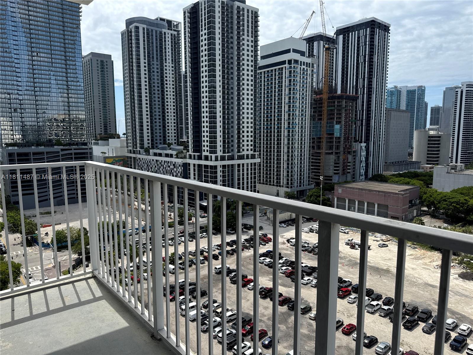850 N Miami Ave W-1903