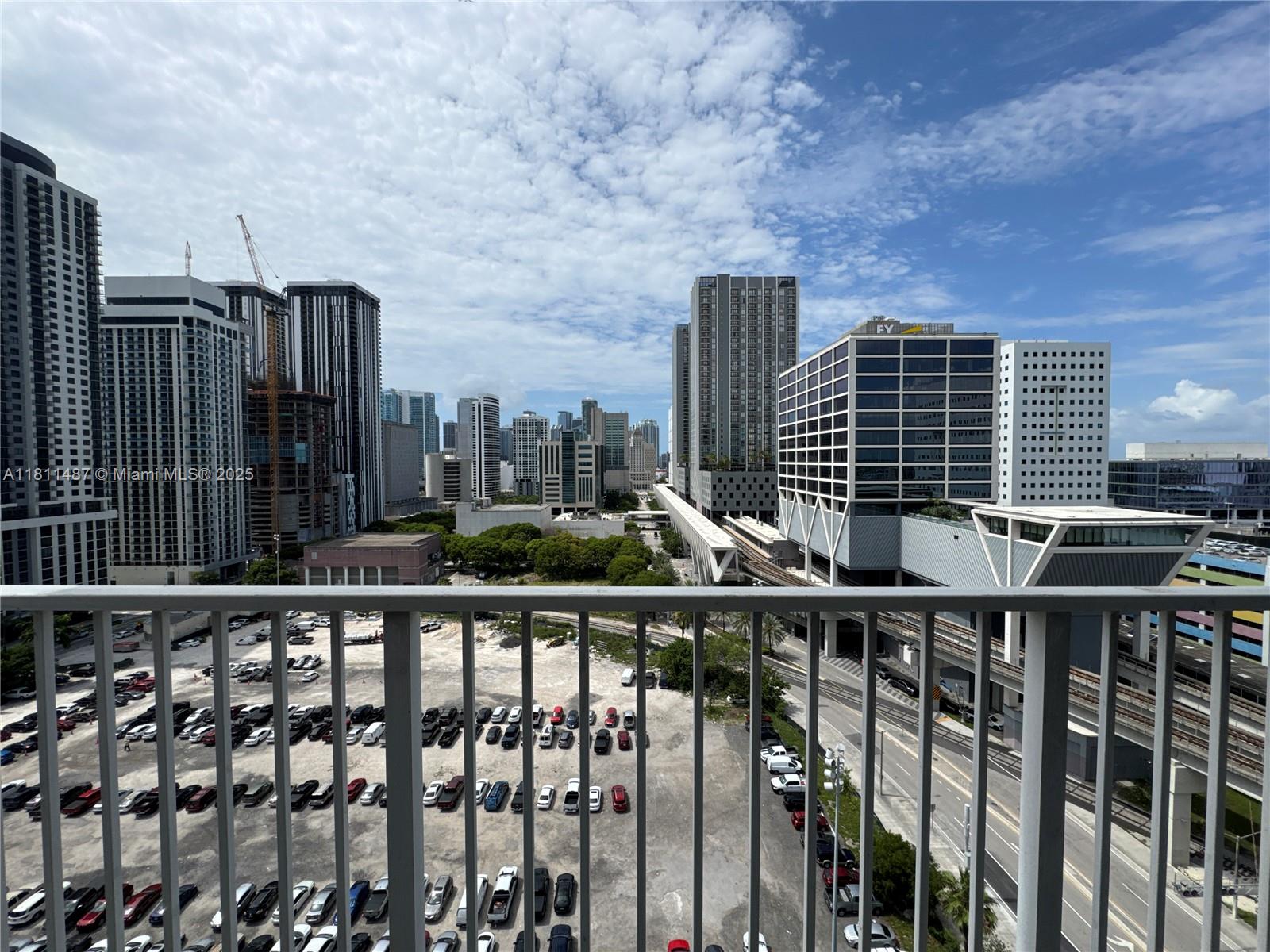 850 N Miami Ave W-1903