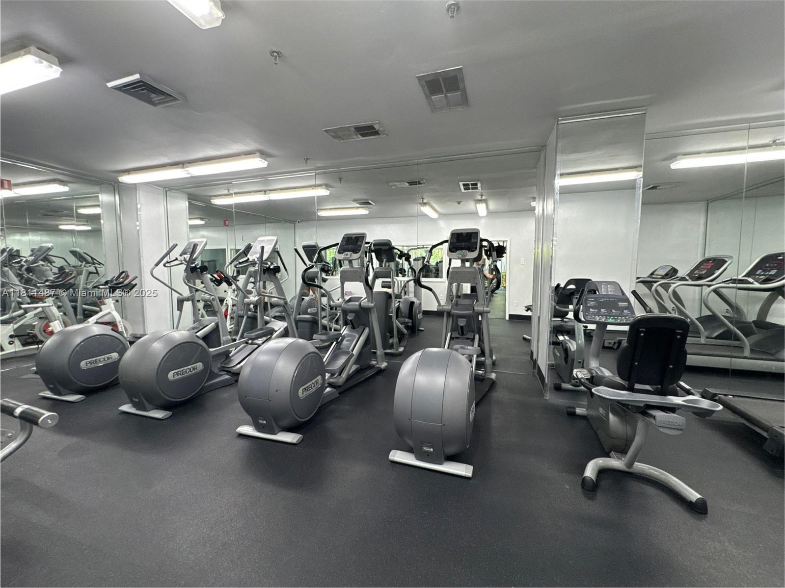 850 N Miami Ave W-1903
