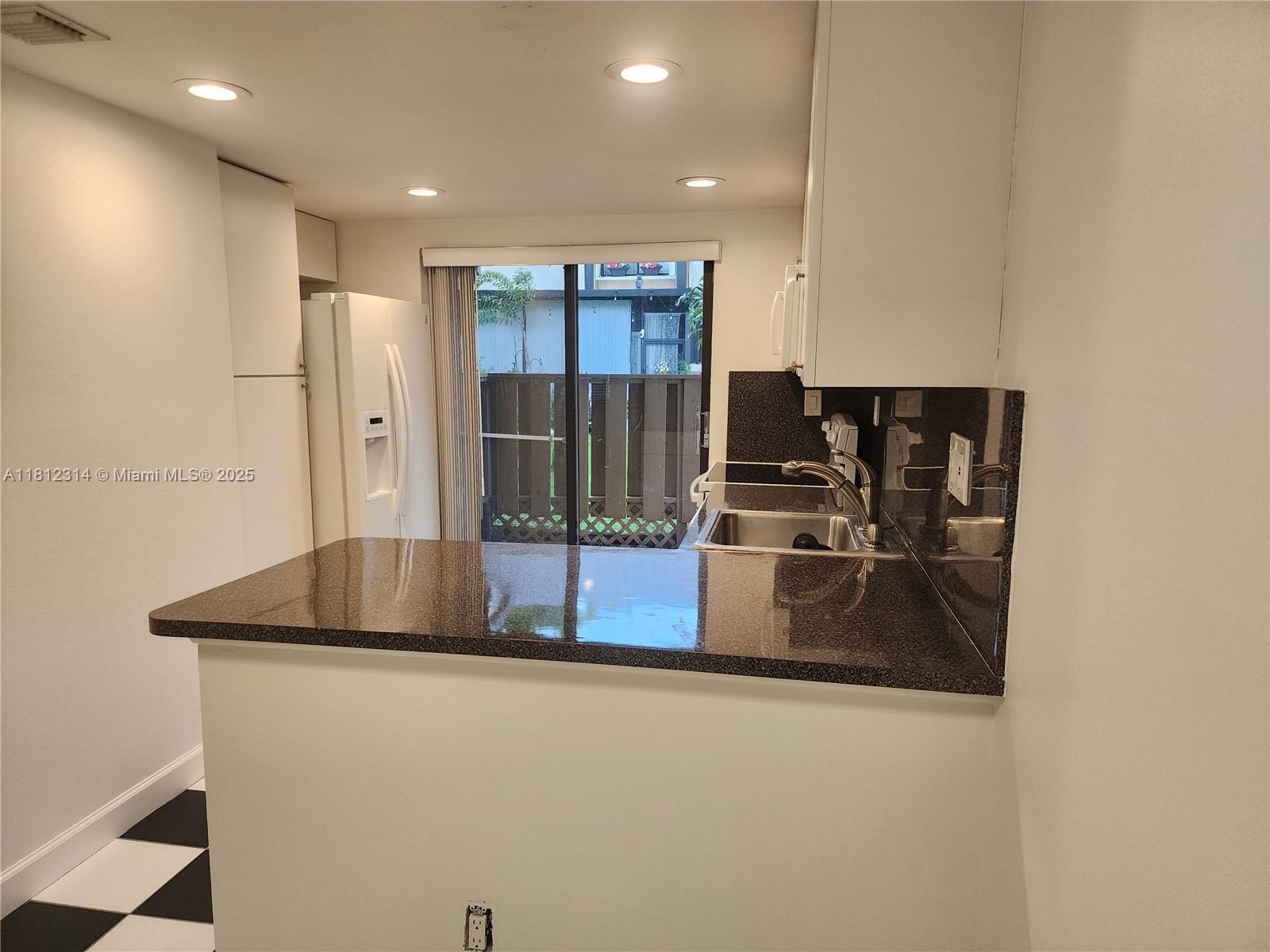 52 Wimbledon Lake Dr #200, Plantation, Florida image 9