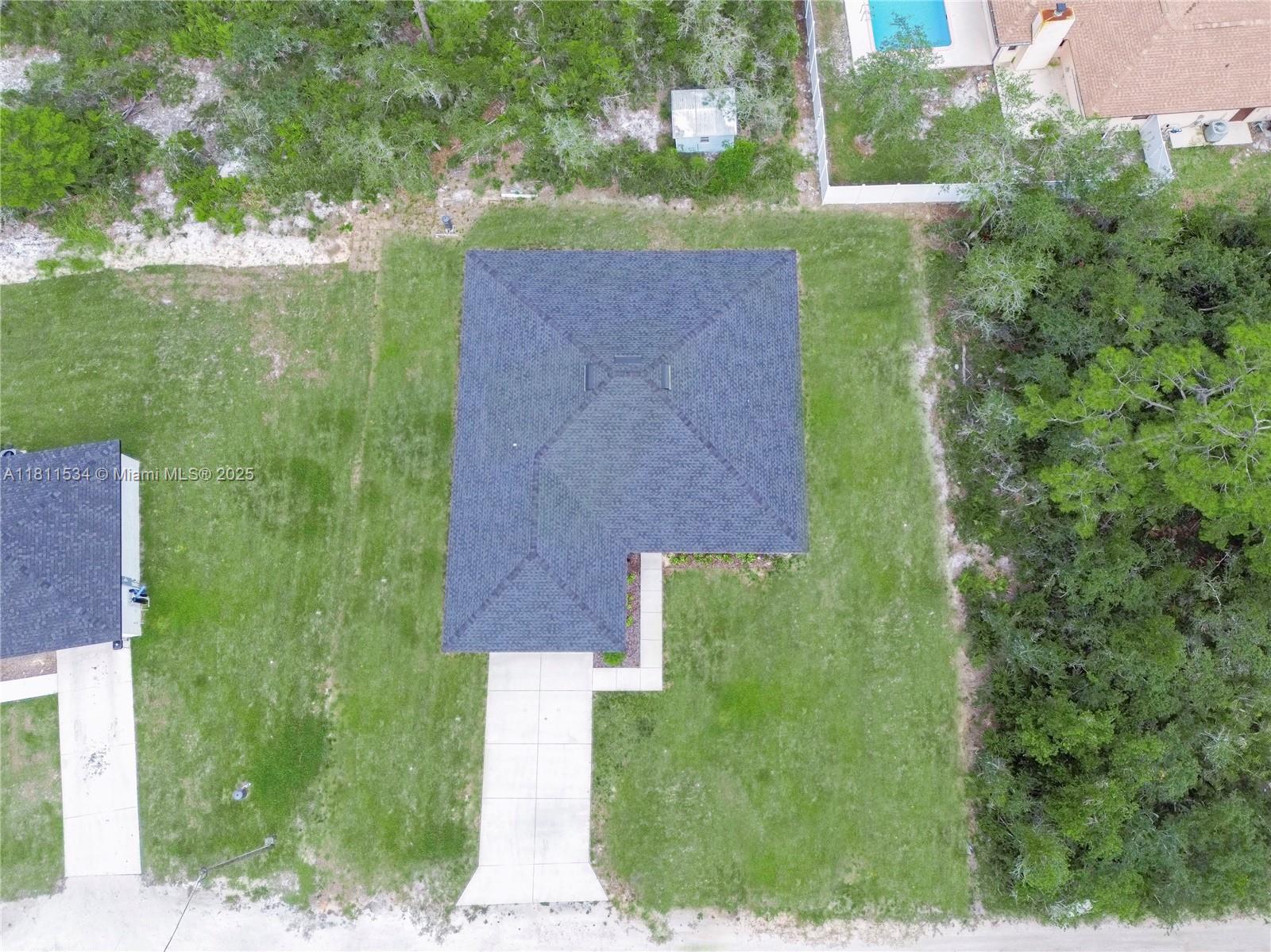 3330 Albatross Ave, Sebring, Florida image 2
