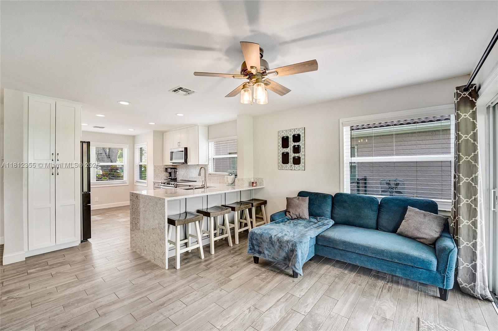2791 Oak Park Cir, Davie, Florida image 14