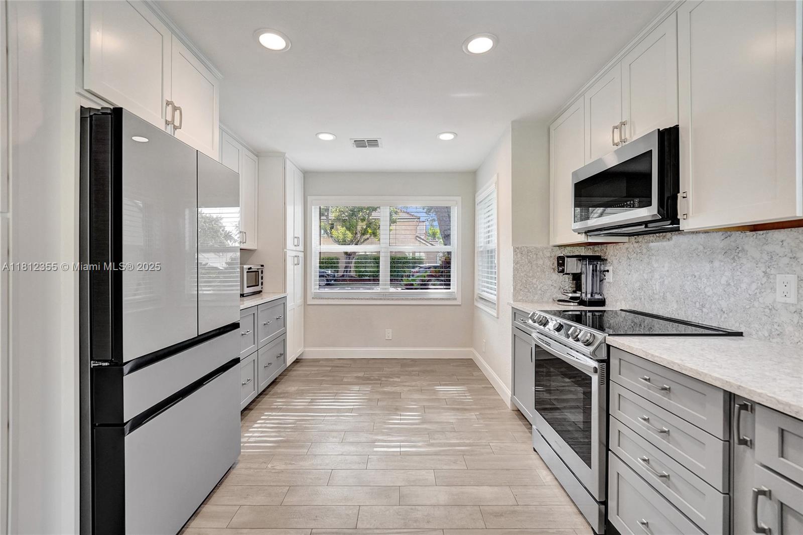 2791 Oak Park Cir, Davie, Florida image 21