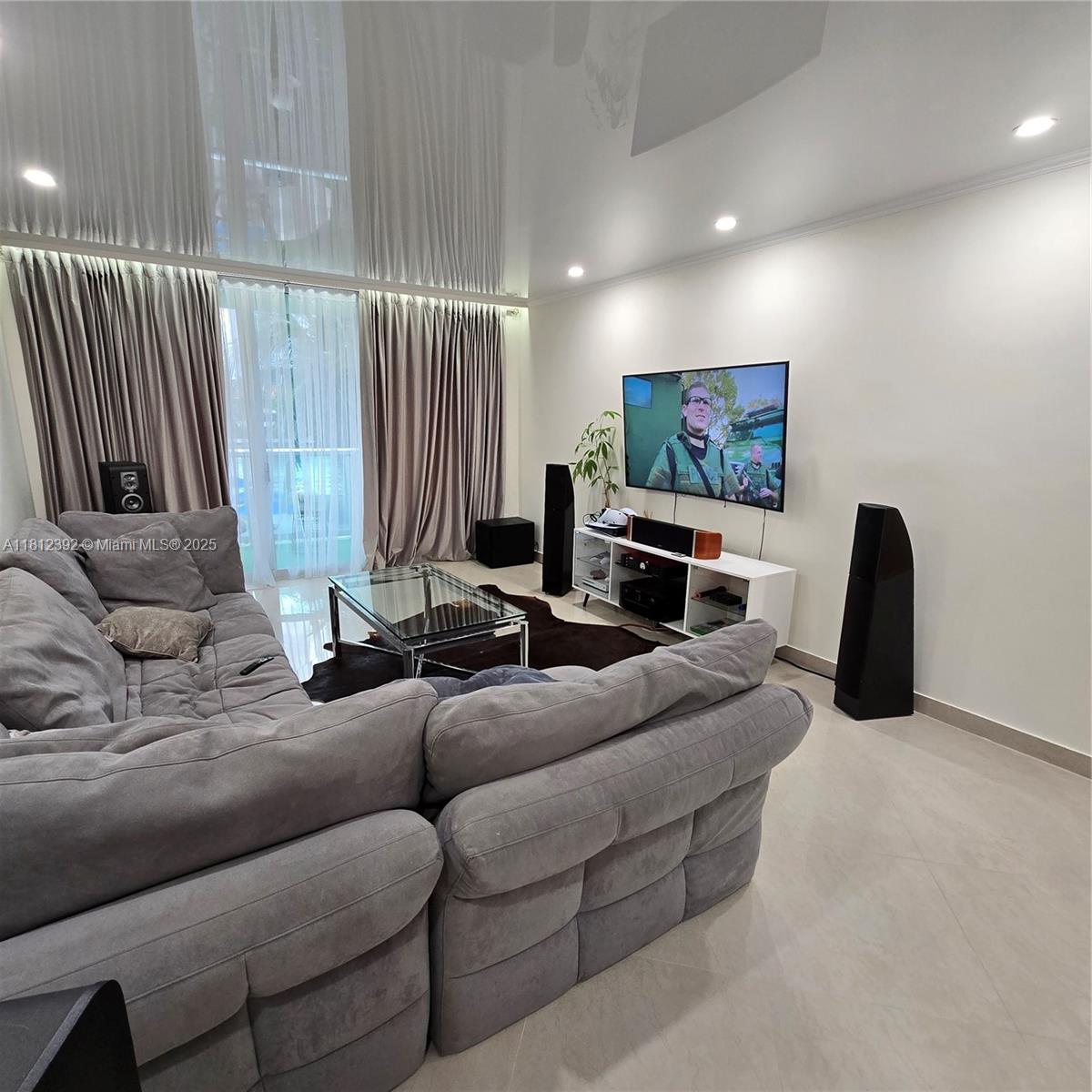 Property photo # 3