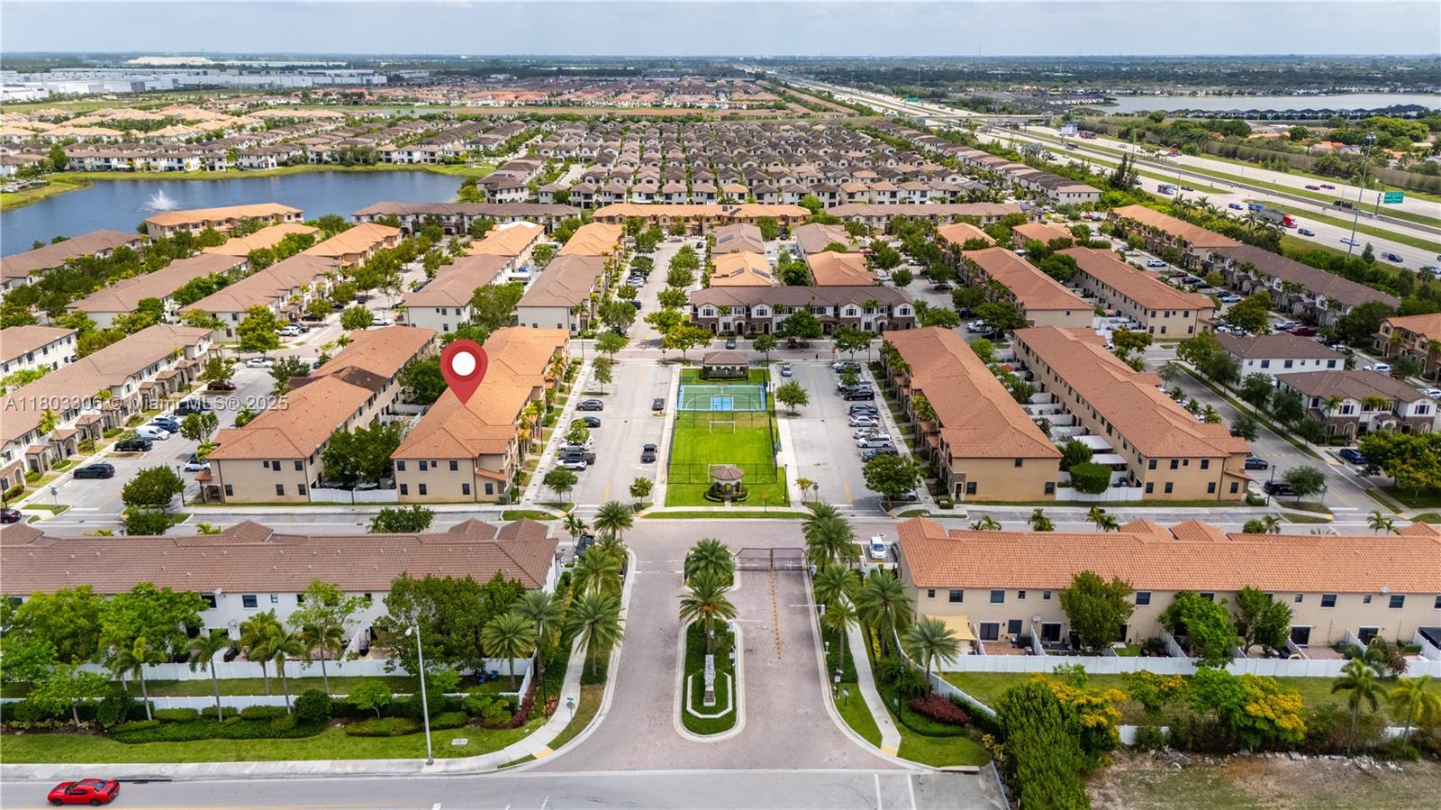 9214 W 33rd Ln, Hialeah, Florida image 38