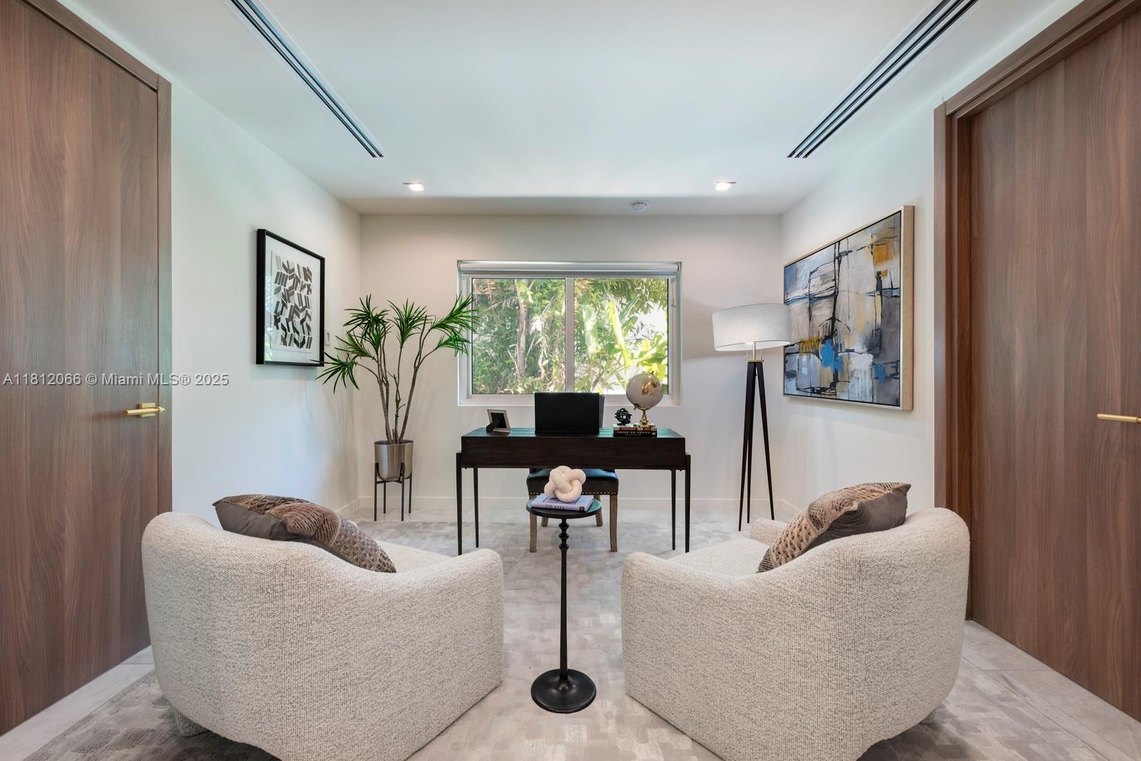 1343 NE 104th St, Miami Shores, Florida image 7