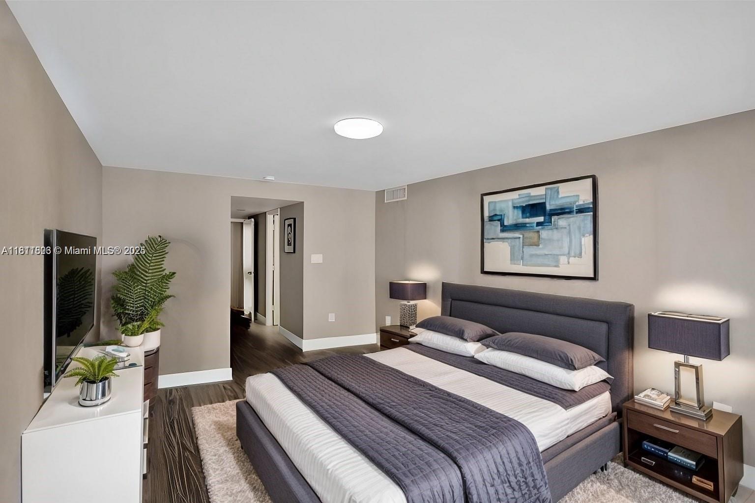 Property photo # 4