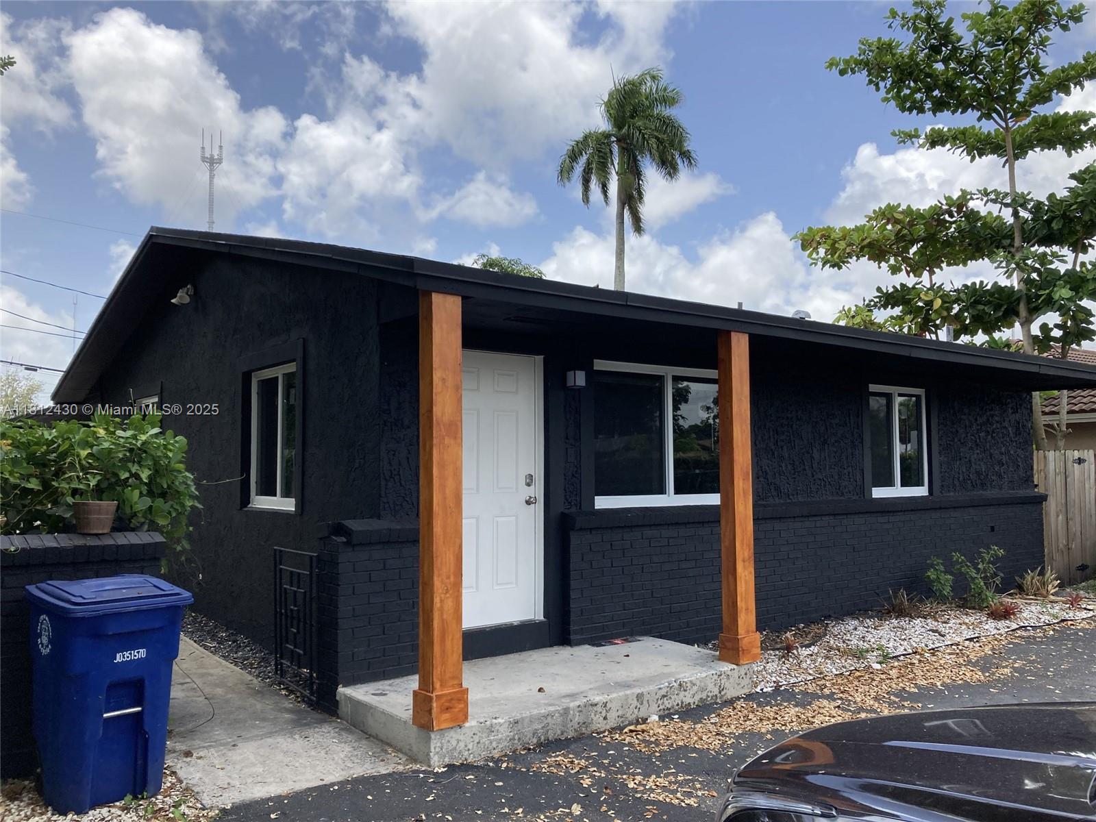 6132 SW 39th St, Miramar, Florida image 1