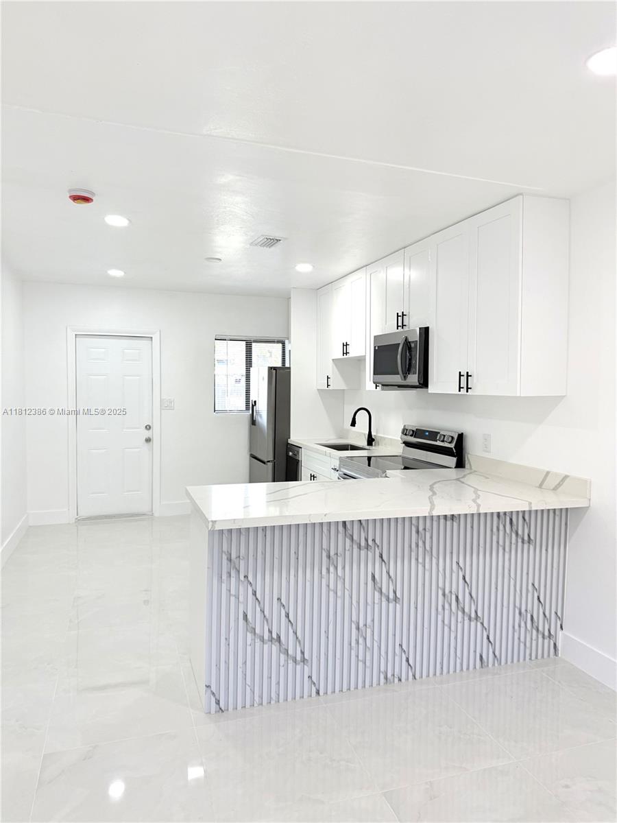 Property photo # 2