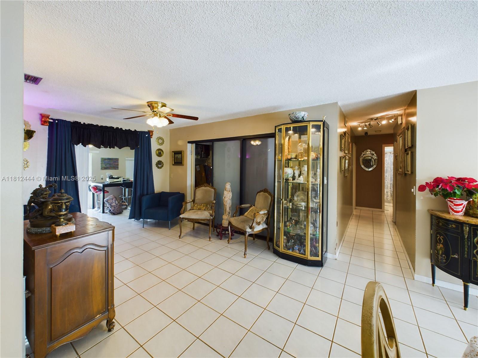 10221 SW 50th Ct, Cooper City, Florida image 3