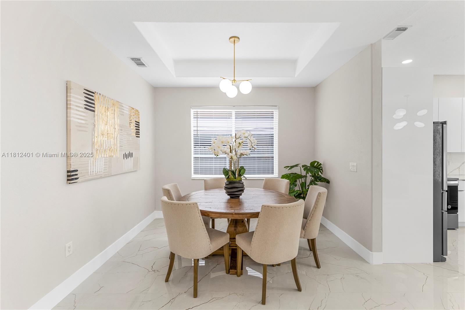 8887 NW 139th Ter, Miami Lakes, Florida image 9