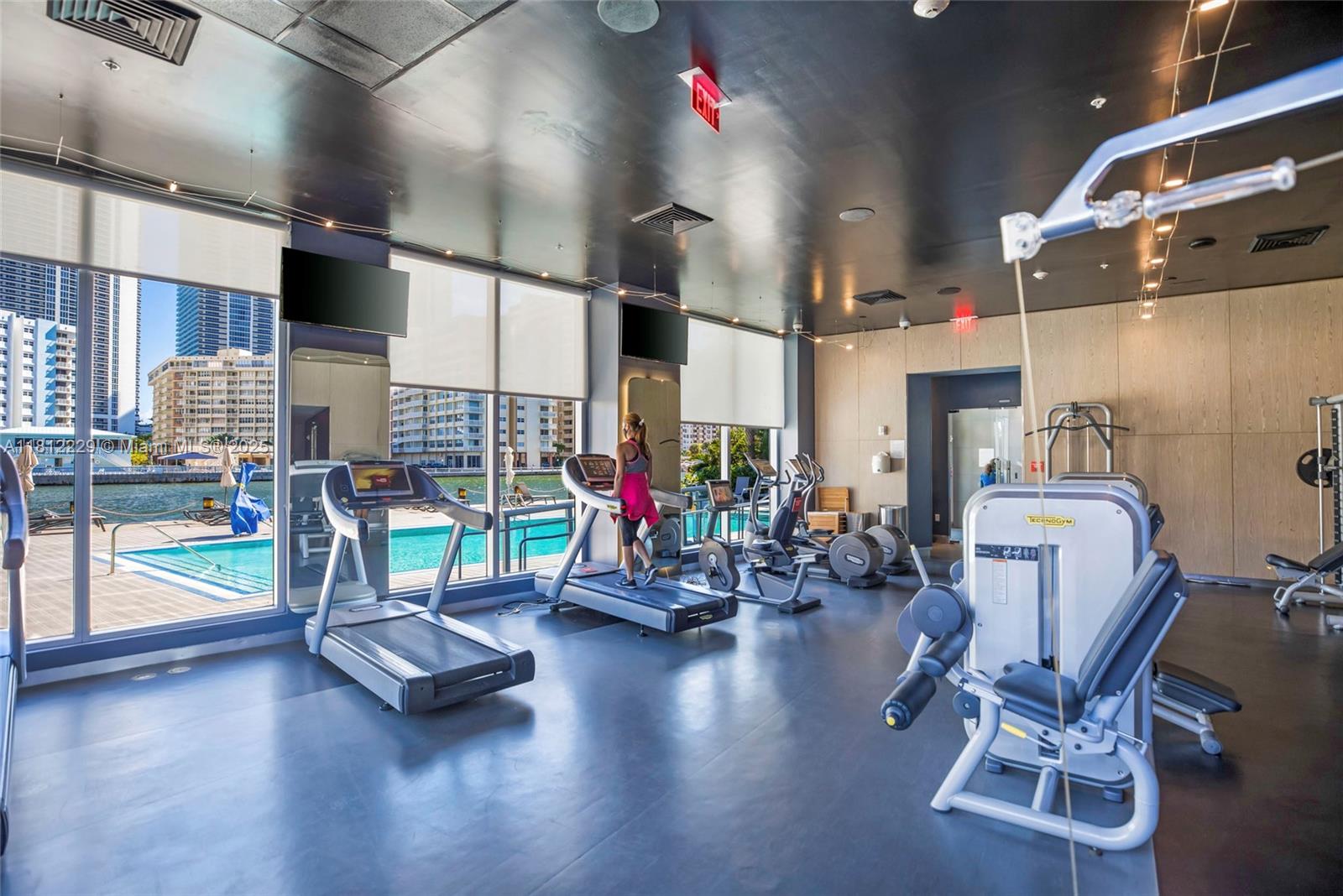 2602 E Hallandale Beach Blvd #R1009, Hallandale Beach, Florida image 36