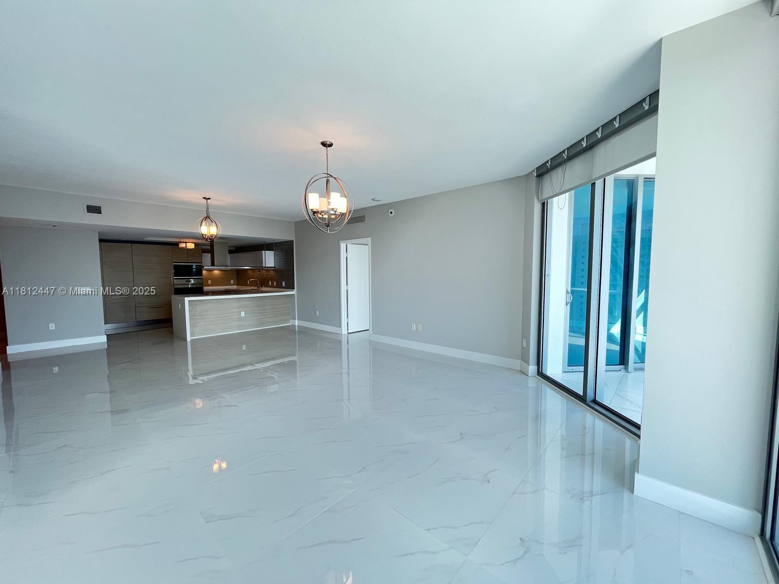 17301 Biscayne Blvd #2105, North Miami Beach, Florida image 12