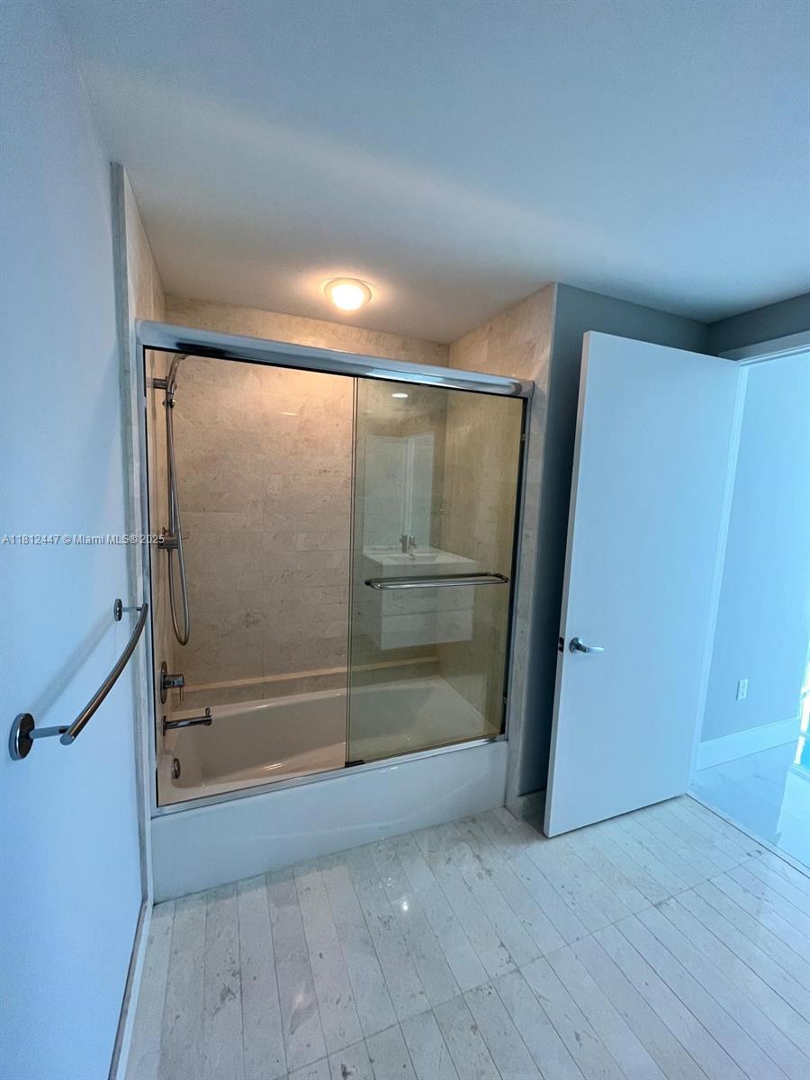 17301 Biscayne Blvd #2105, North Miami Beach, Florida image 23