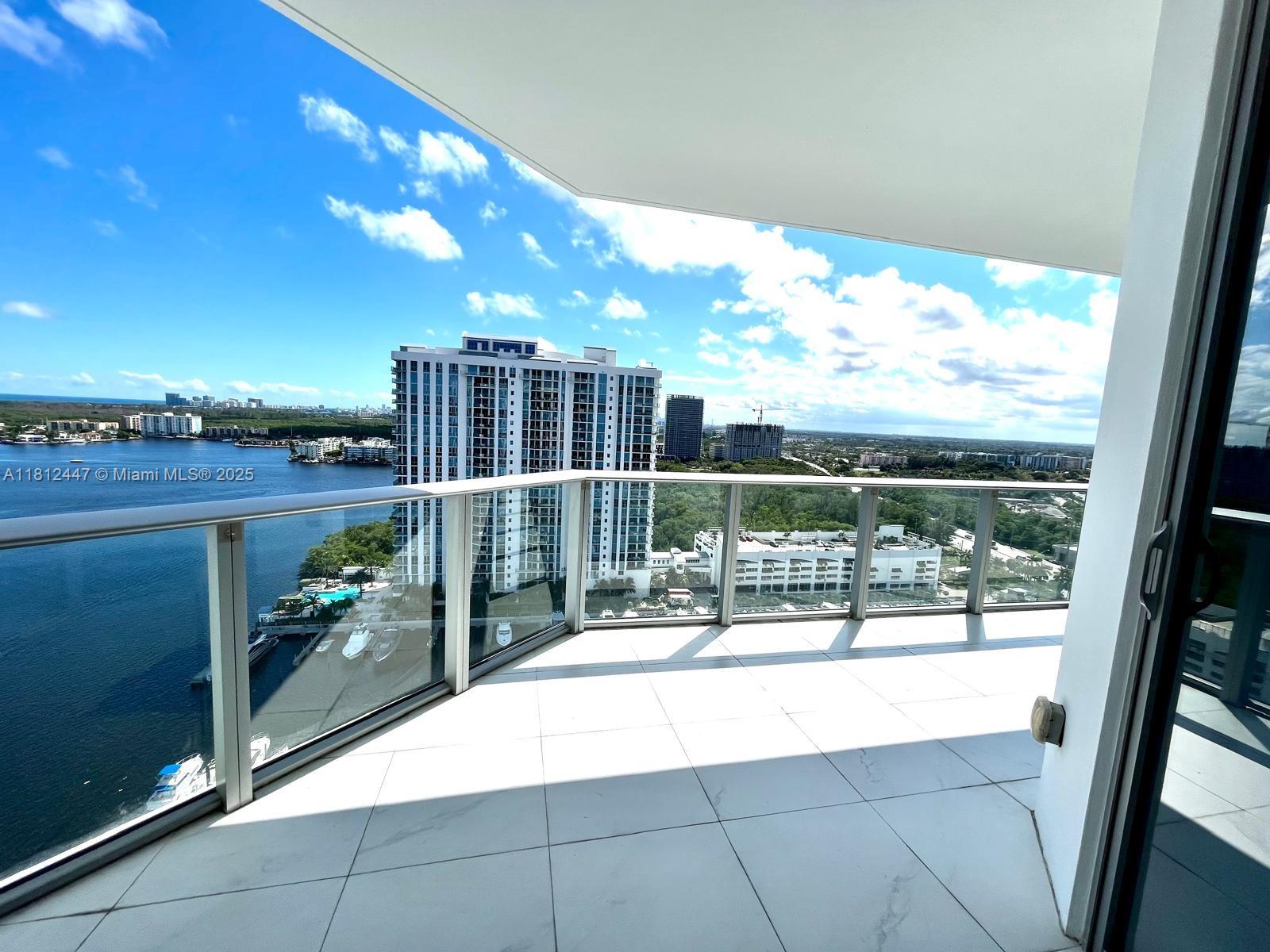 17301 Biscayne Blvd #2105, North Miami Beach, Florida image 3