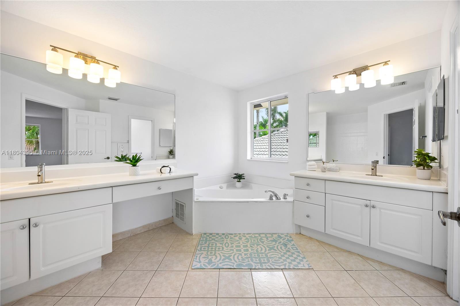 1906 Timberline Rd, Weston, Florida image 19