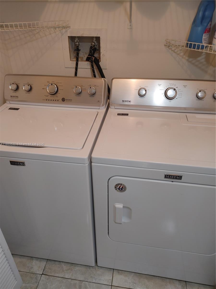 1891 N 61st Ave #B206, Hollywood, Florida image 3