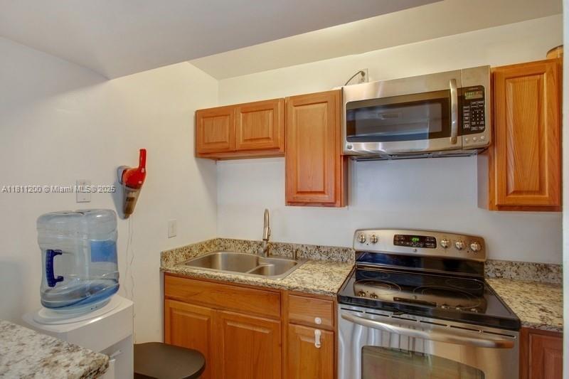 2455 Flamingo Dr #201, Miami Beach, Florida image 4