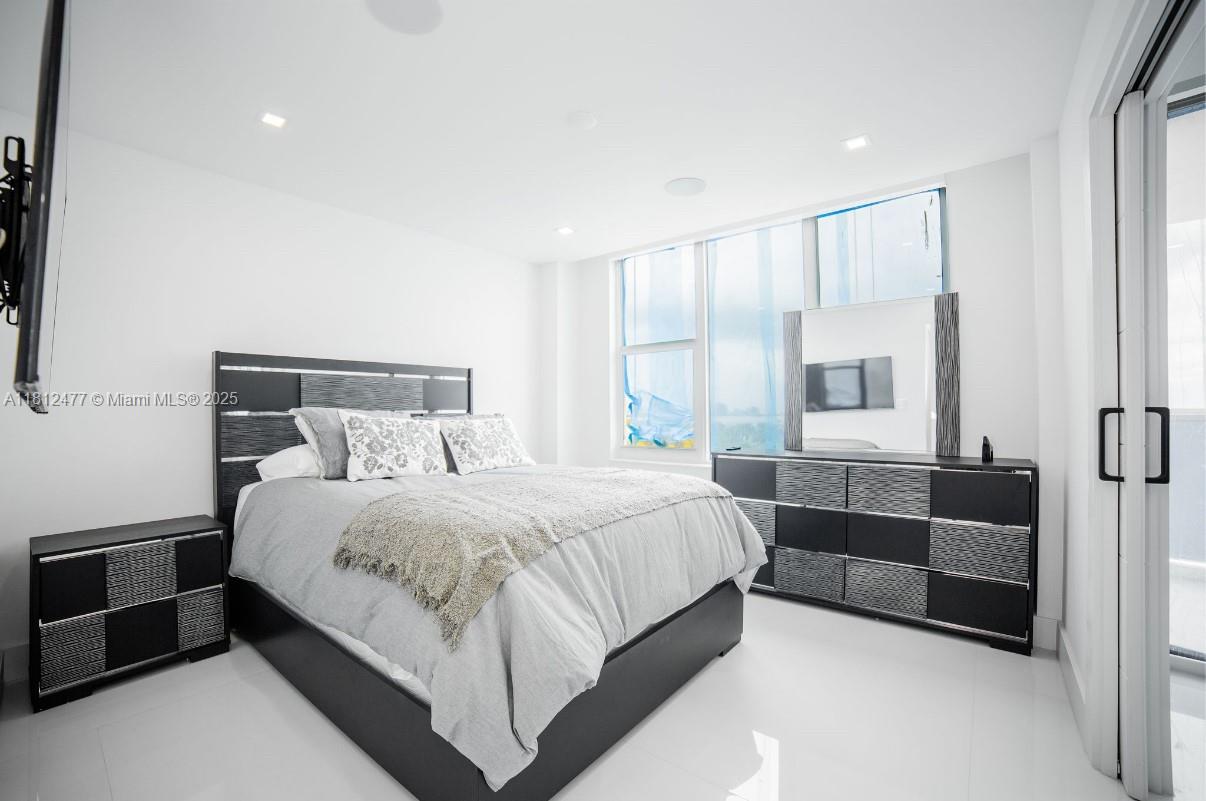 5600 Collins Ave #14K, Miami Beach, Florida image 20