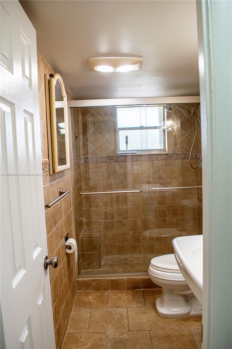 3090 Holiday Springs Blvd #305, Margate, Florida image 12