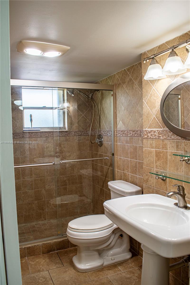 3090 Holiday Springs Blvd #305, Margate, Florida image 17