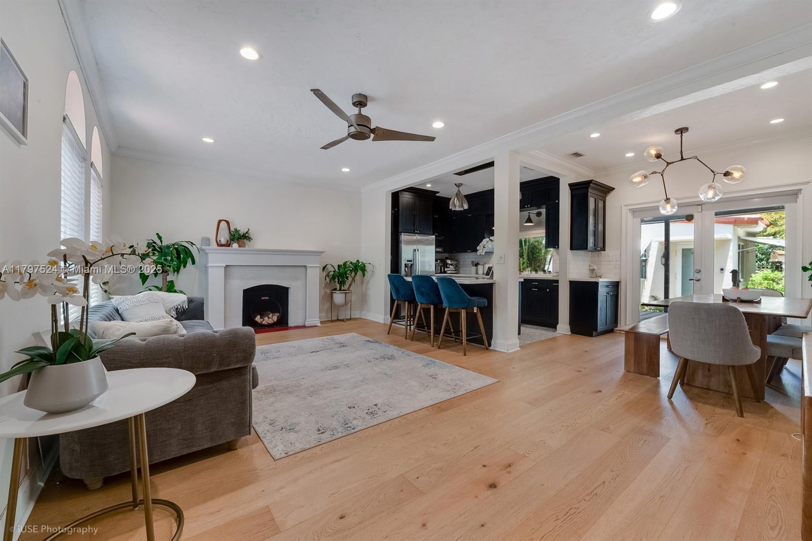 1433 Santa Cruz Ave, Coral Gables, Florida image 4