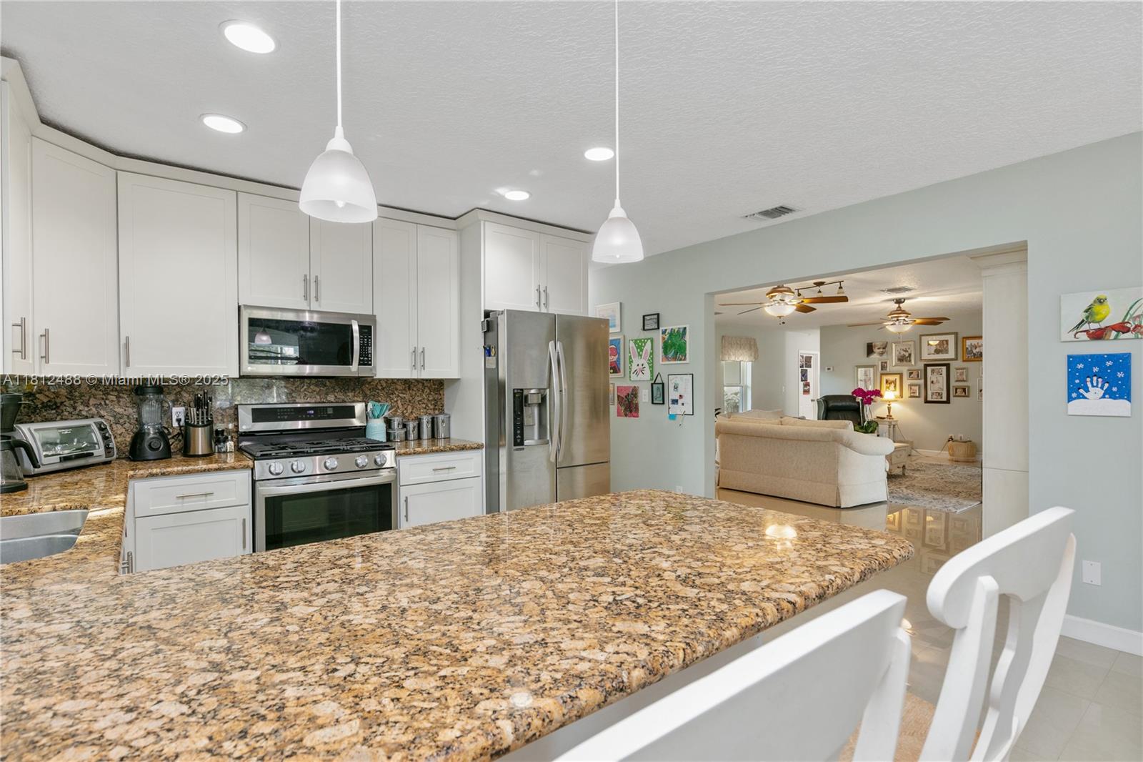 20565 SW 80th Pl, Cutler Bay, Florida image 5