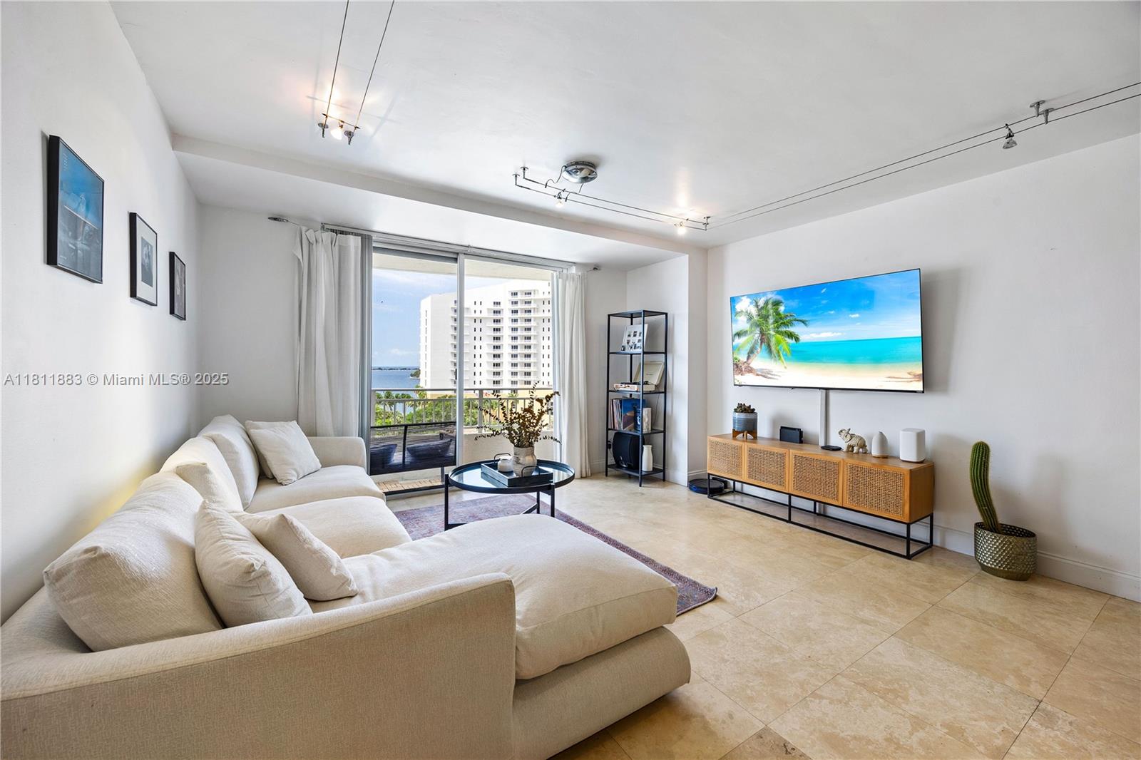 Property photo # 8
