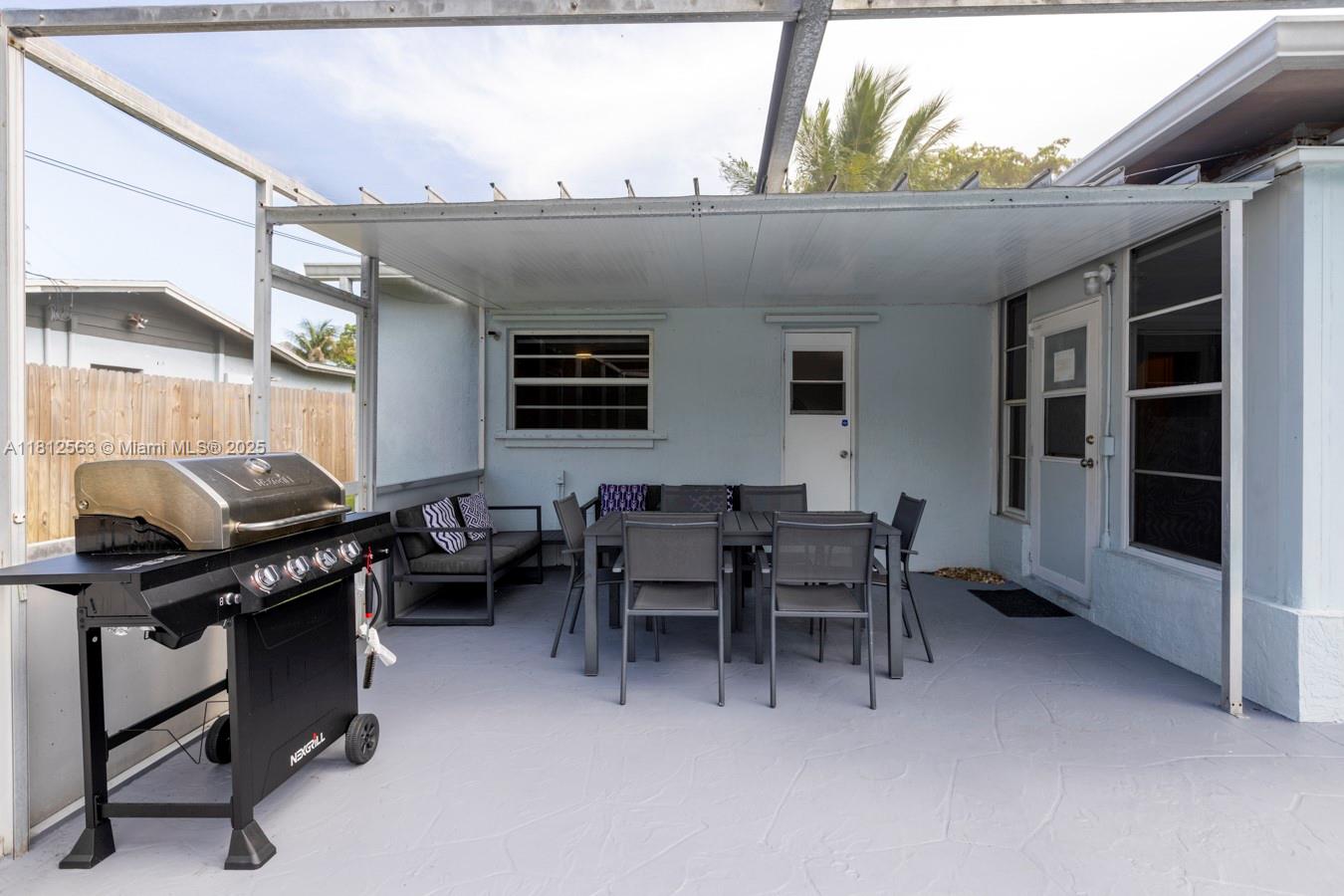 7509 Hayes St, Hollywood, Florida image 30