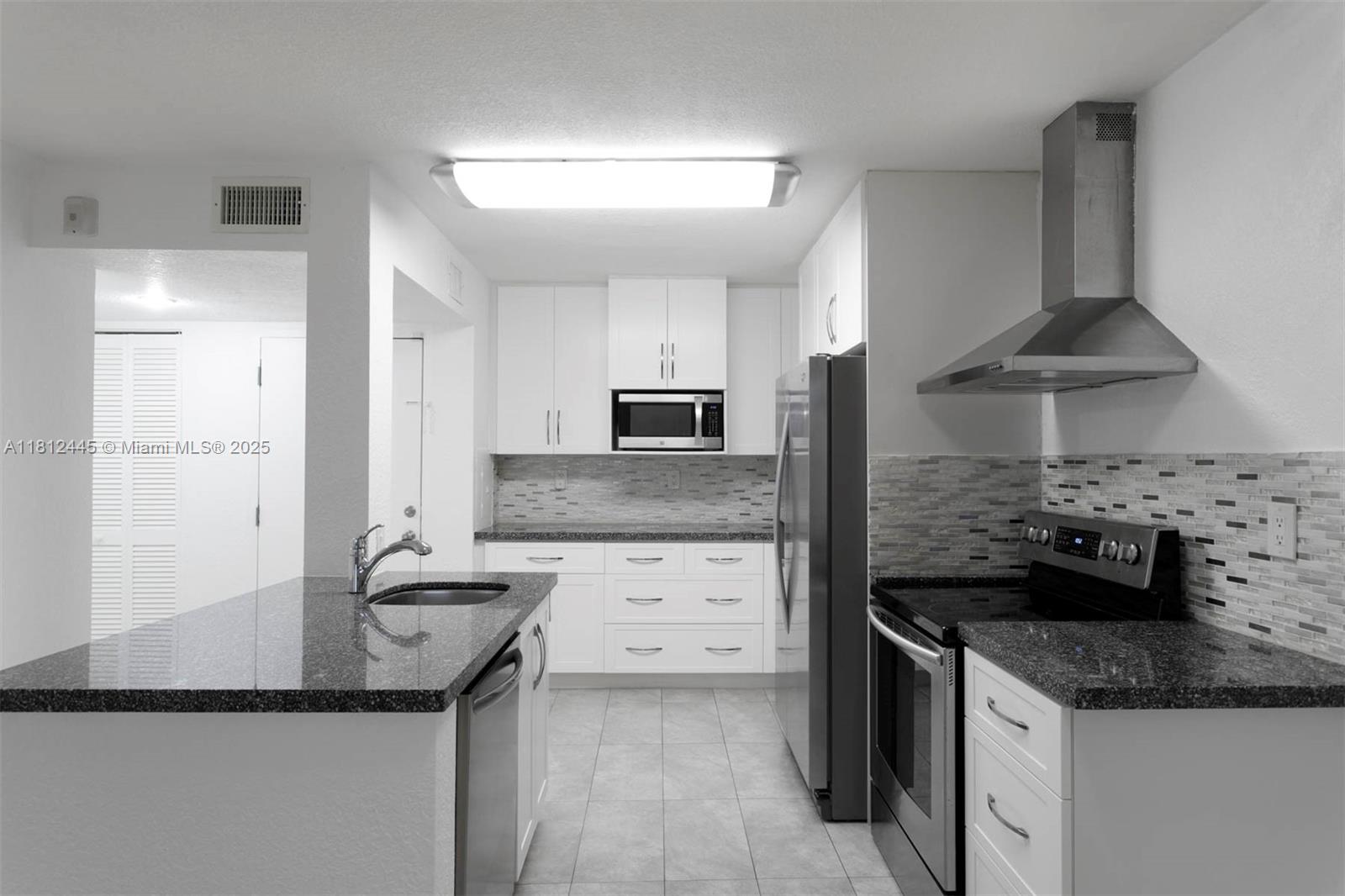 Property photo # 9
