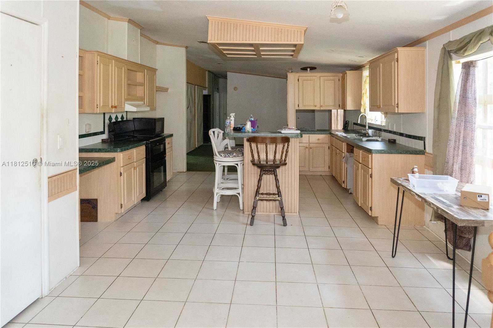 3906 Court St, Zephyrhills, Florida image 8