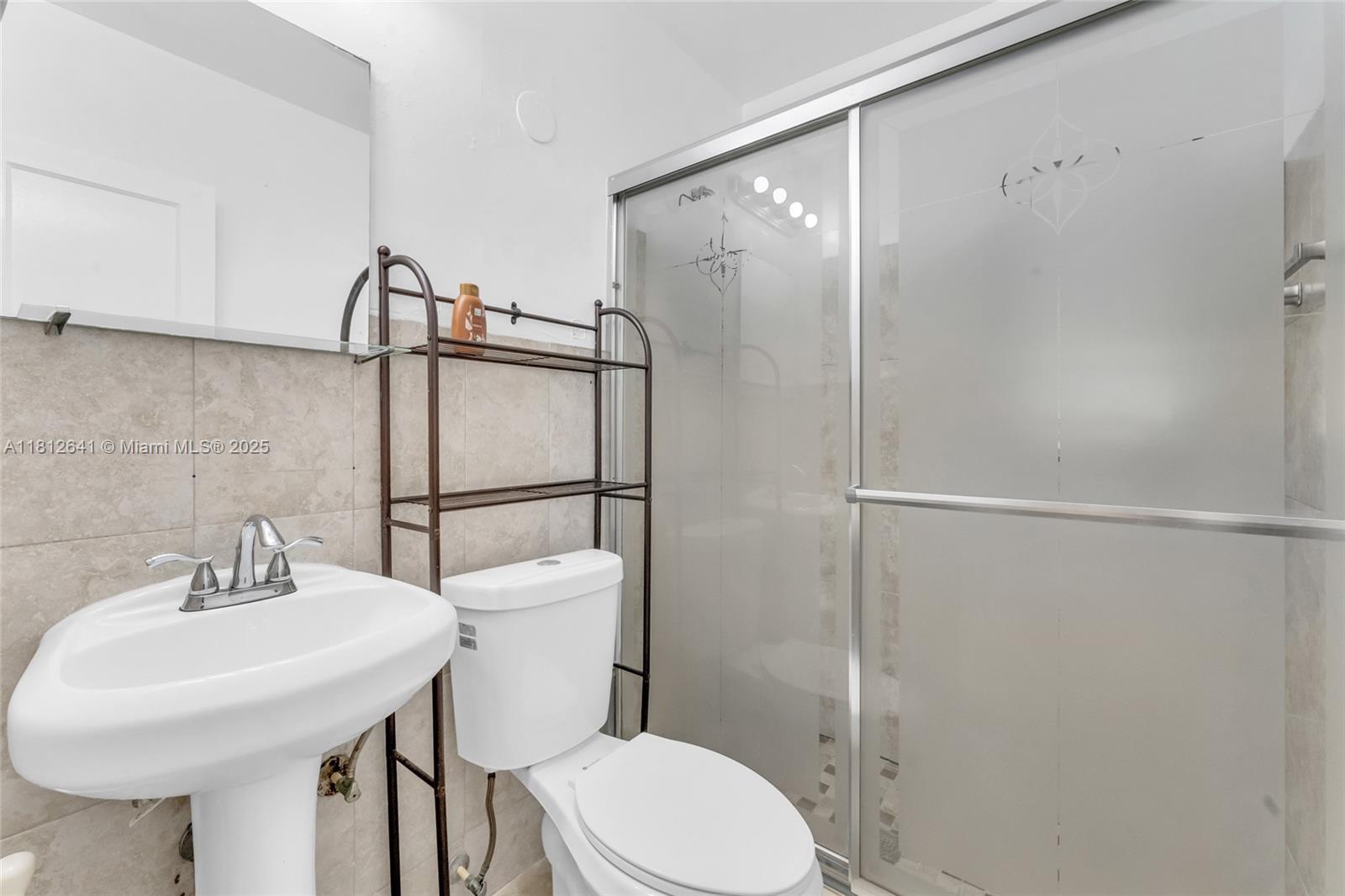 775 E 8th St, Hialeah, Florida image 19