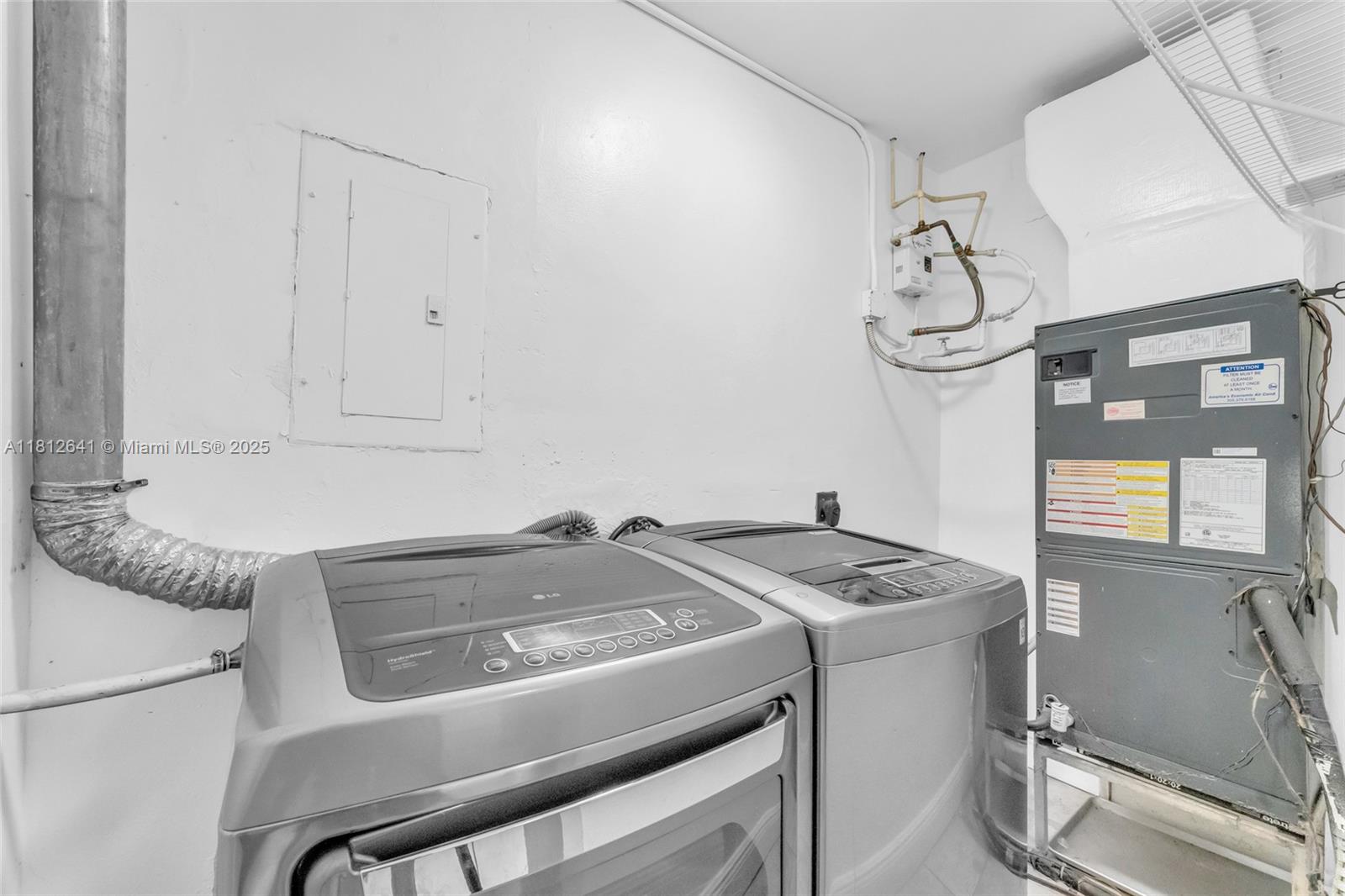 775 E 8th St, Hialeah, Florida image 21