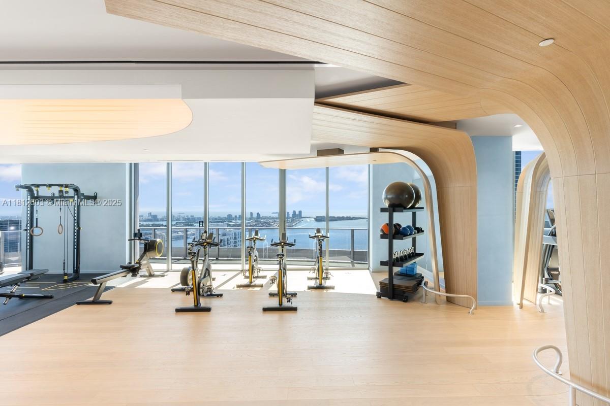 1000 Brickell Plz #3206, Miami FL 33131