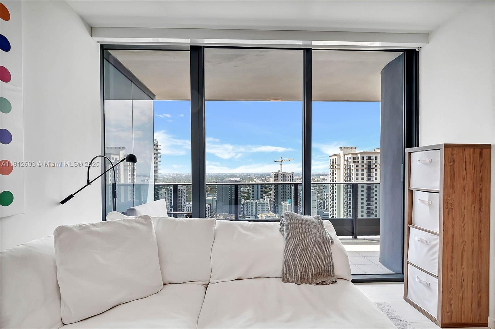 1000 Brickell Plz #3206, Miami FL 33131