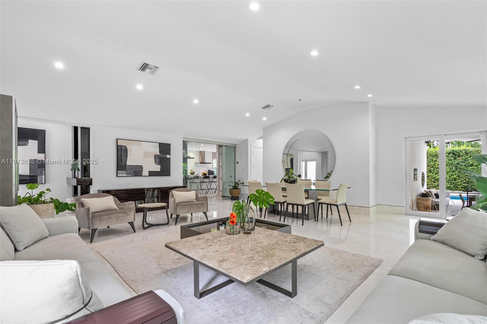 537 Marmore Ave, Coral Gables, Florida image 11