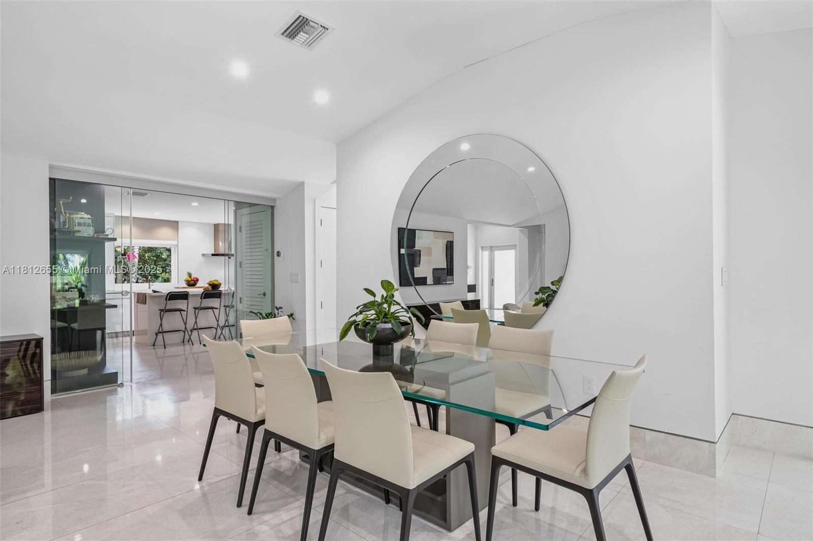 537 Marmore Ave, Coral Gables, Florida image 12