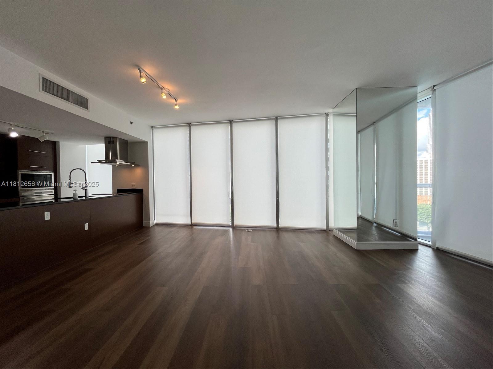 495 Brickell Ave #1710, Miami, Florida image 6